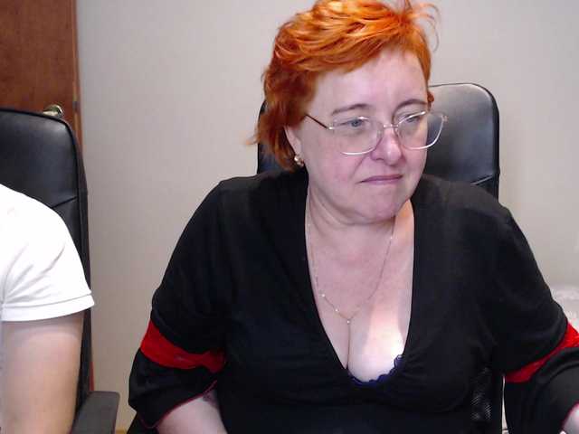 Live sex webcam photo for JoAndNeighbour #291446906