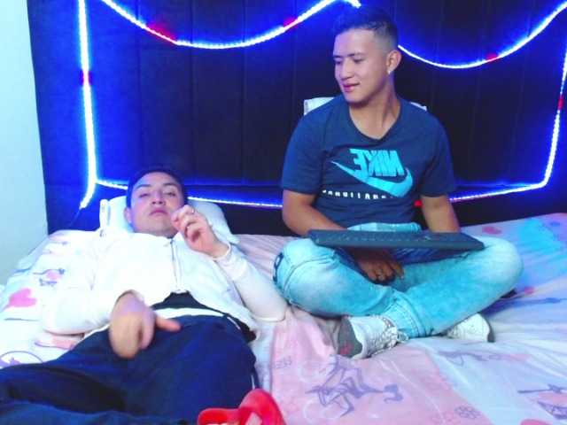 Live sex webcam photo for Joanandsmith #274482001