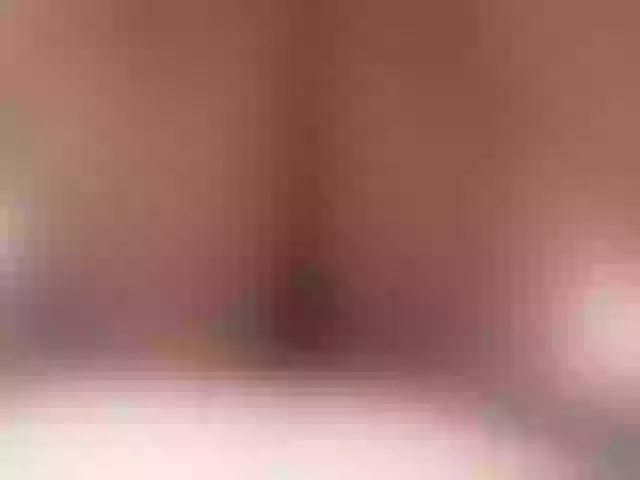 Live sex webcam photo for JoannaDay #276376191