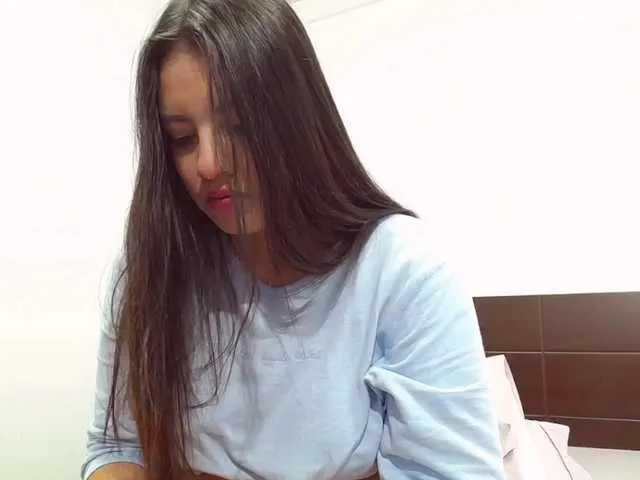 Live sex webcam photo for jocelynmillss #272766717