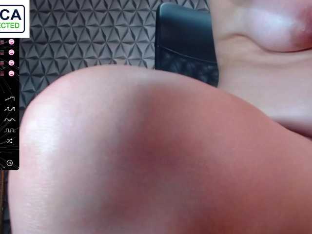 Live sex webcam photo for Jodie-fox #272643423