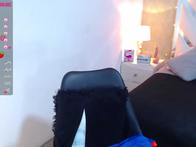 Live sex webcam photo for Jodie-fox #273470606