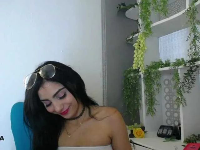 Live sex webcam photo for Joebruce #272079049