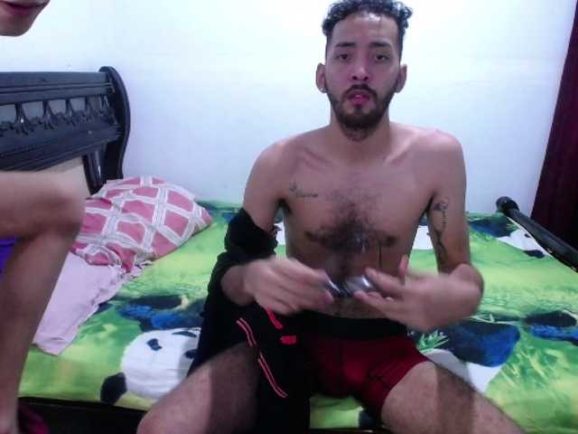 Live sex webcam photo for JohanLouis #273610330