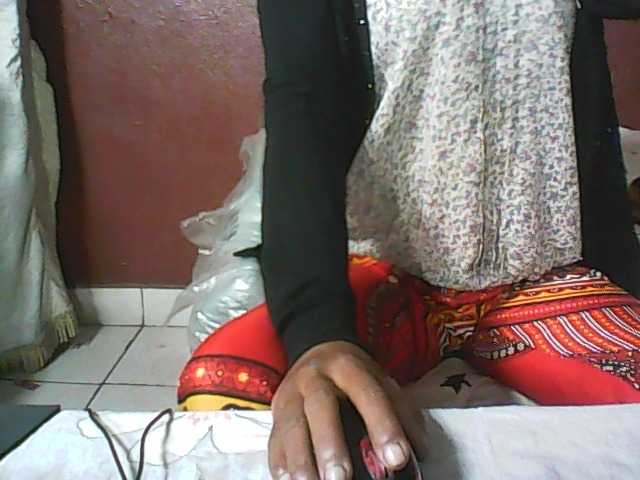 Live sex webcam photo for Johannesexy #274611532