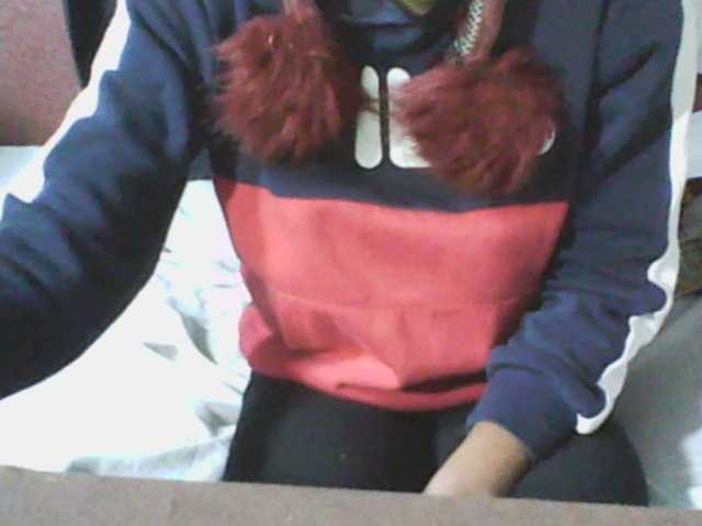 Live sex webcam photo for Johannesexy #275700386