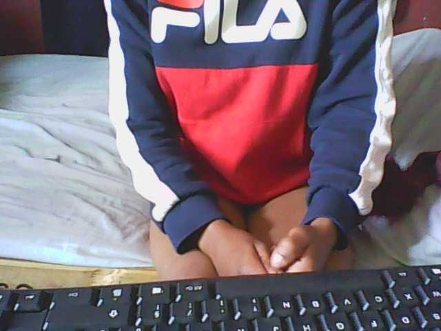 Live sex webcam photo for Johannesexy #275755995