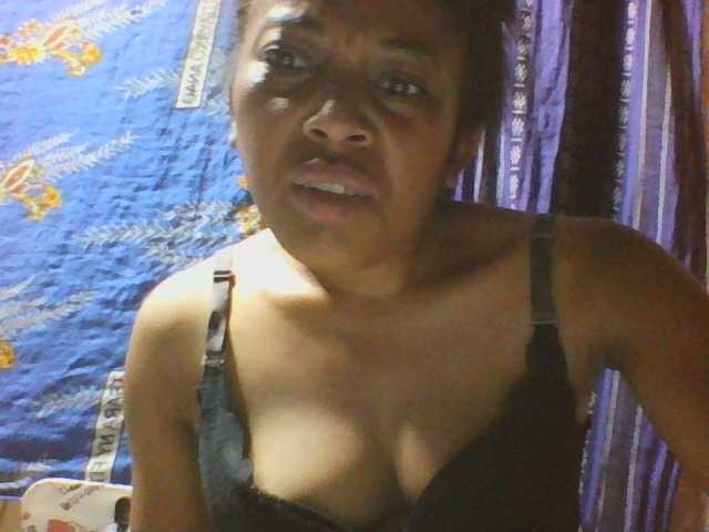 Live sex webcam photo for Johannesexy #277188427