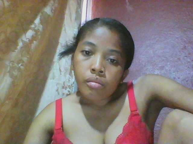 Live sex webcam photo for Johannesexy #277302217