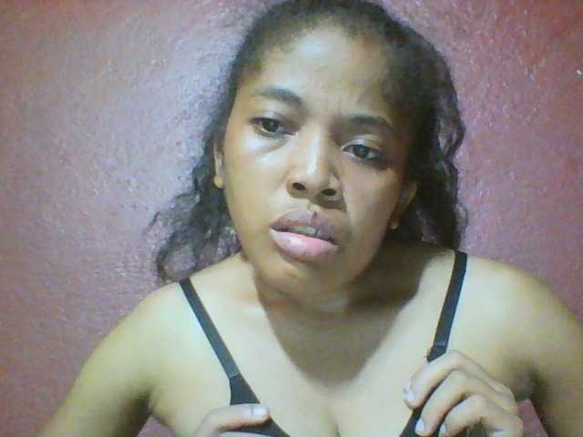 Live sex webcam photo for Johannesexy #277367690