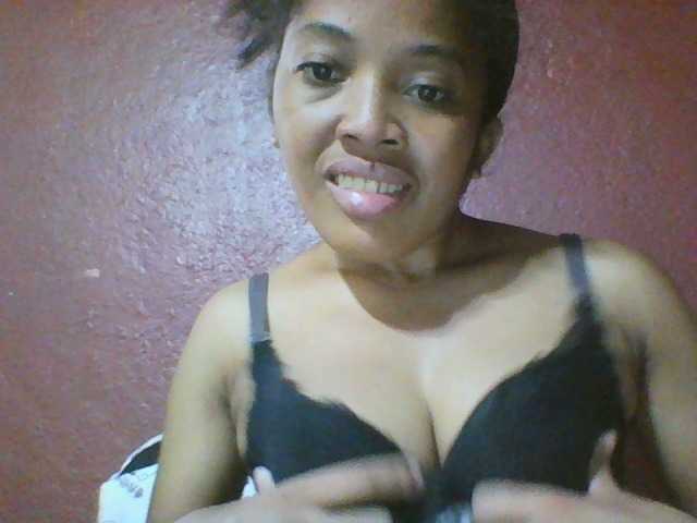 Live sex webcam photo for Johannesexy #277405292