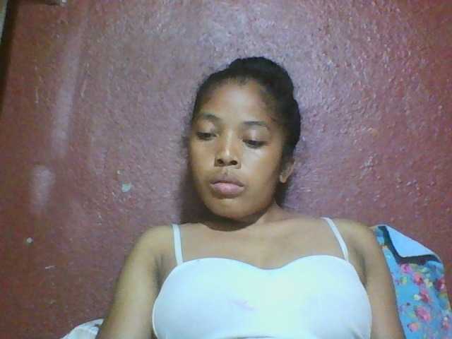 Live sex webcam photo for Johannesexy #277563615