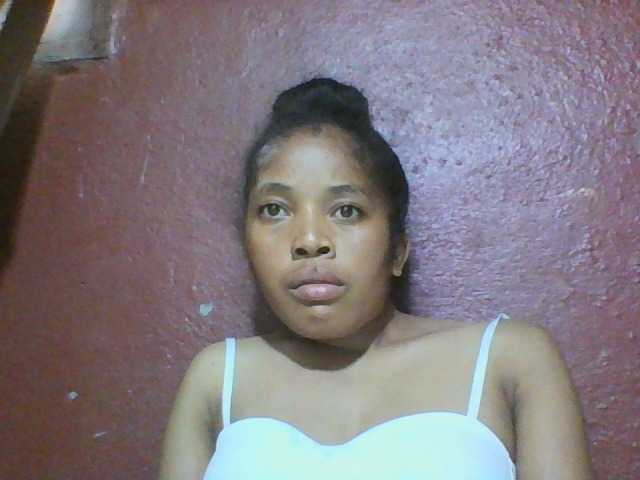 Live sex webcam photo for Johannesexy #277575518