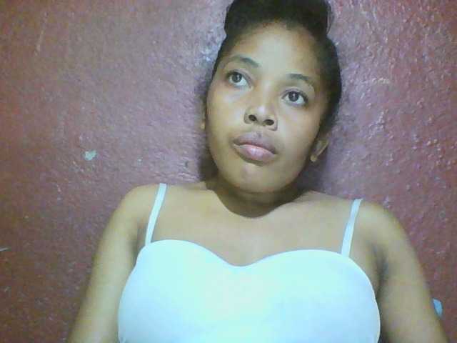 Live sex webcam photo for Johannesexy #277594542