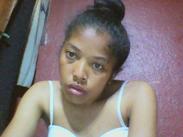 Live sex webcam photo for Johannesexy #277676302