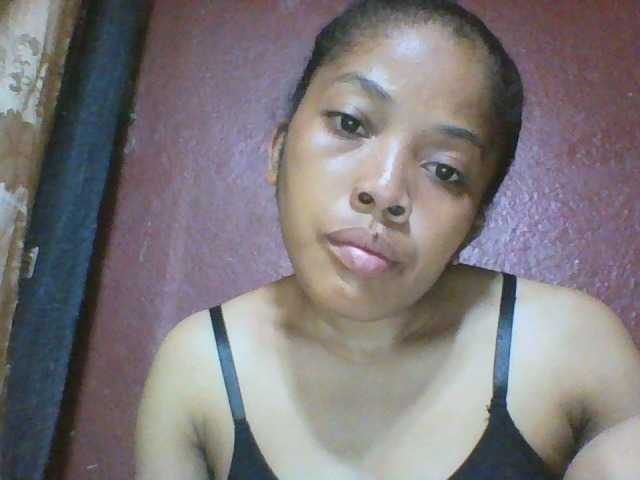 Live sex webcam photo for Johannesexy #277708740