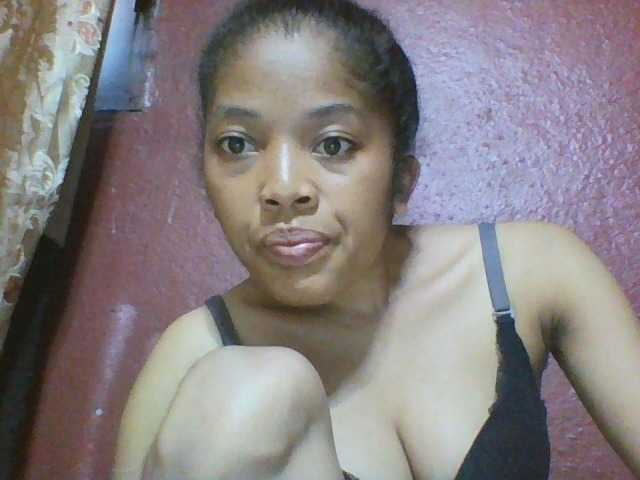 Live sex webcam photo for Johannesexy #277748791