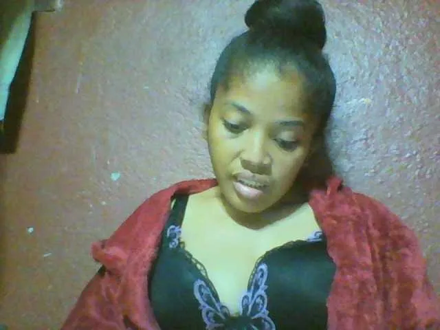 Live sex webcam photo for Johannesexy #277873866