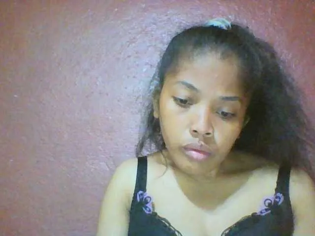 Live sex webcam photo for Johannesexy #277946212