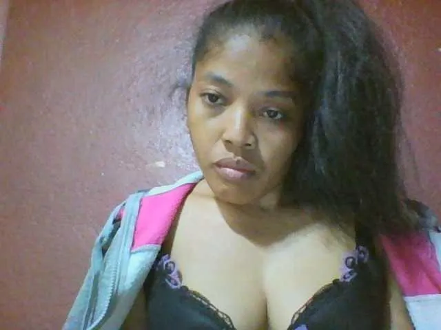 Live sex webcam photo for Johannesexy #277964633