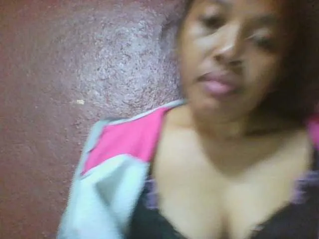 Live sex webcam photo for Johannesexy #277966081