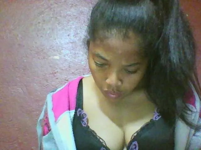 Live sex webcam photo for Johannesexy #277990227