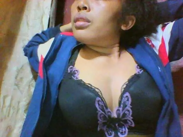 Live sex webcam photo for Johannesexy #278005608