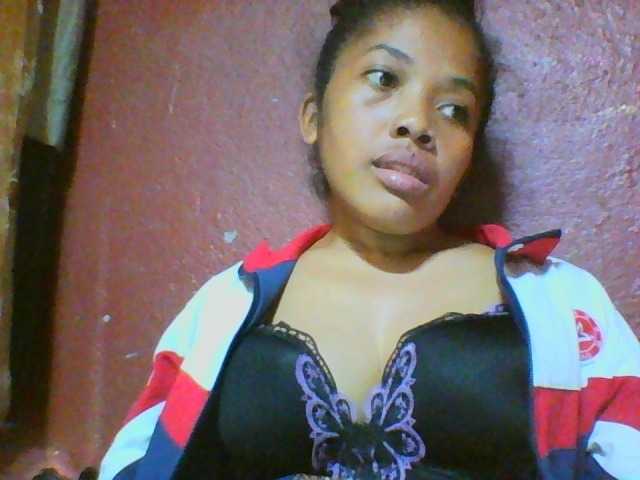 Live sex webcam photo for Johannesexy #278076383