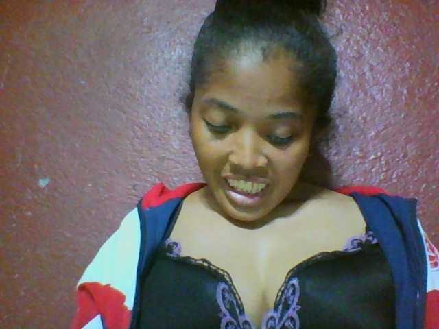 Live sex webcam photo for Johannesexy #278088188