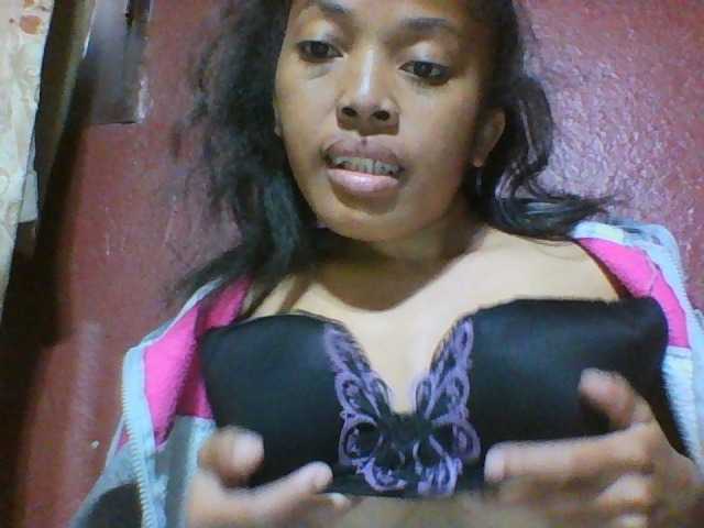 Live sex webcam photo for Johannesexy #278165064