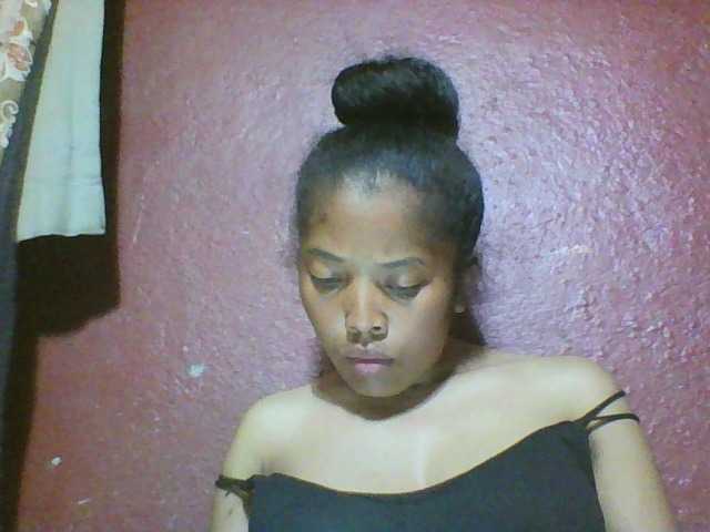 Live sex webcam photo for Johannesexy #278263899