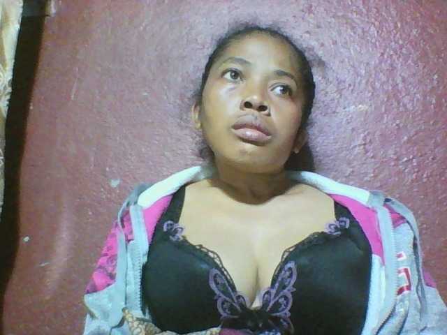 Live sex webcam photo for Johannesexy #278285407