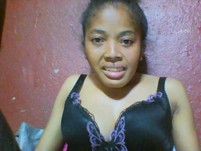 Live sex webcam photo for Johannesexy #283380154