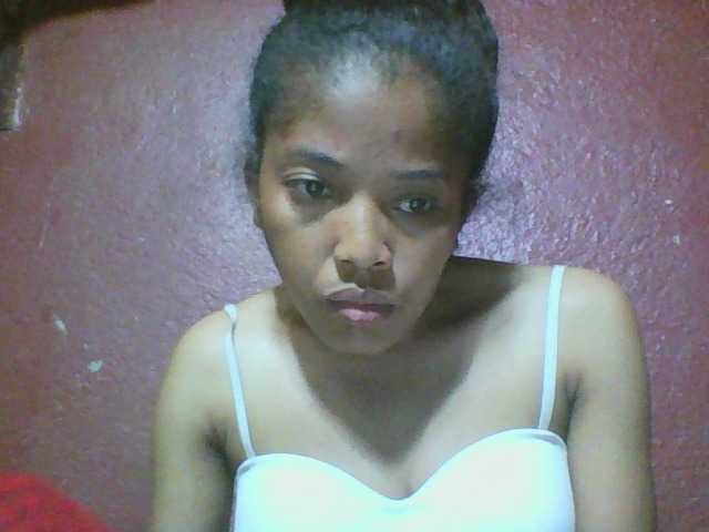 Live sex webcam photo for Johannesexy #287183656