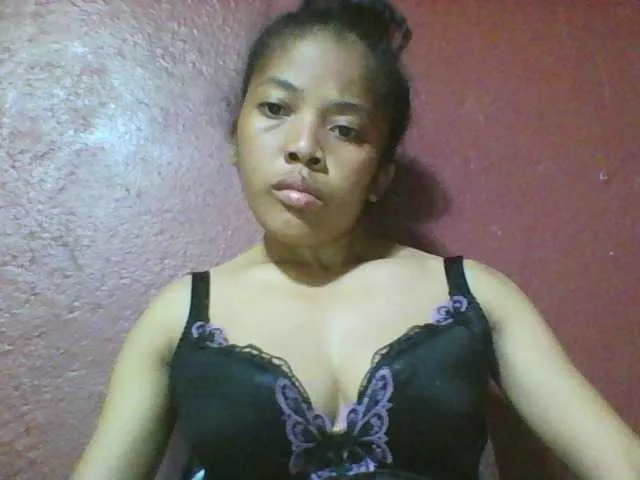 Live sex webcam photo for Johannesexy #288823314