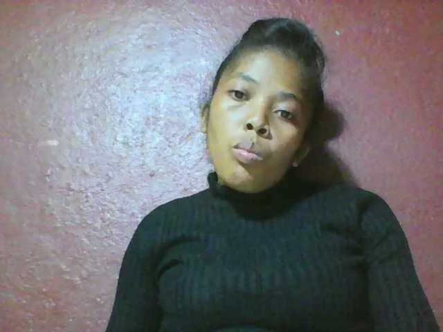 Live sex webcam photo for Johannesexy #289279961