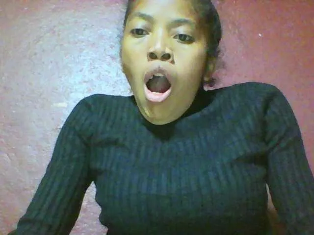 Live sex webcam photo for Johannesexy #289299609