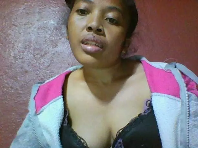 Live sex webcam photo for Johannesexy #289406082