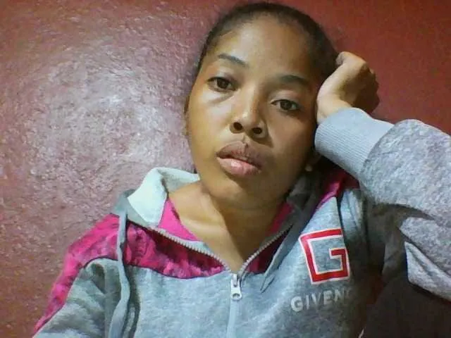 Live sex webcam photo for Johannesexy #289434641