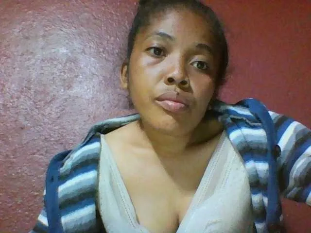 Live sex webcam photo for Johannesexy #290006579