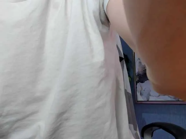 Live sex webcam photo for John-Mellow #291673044