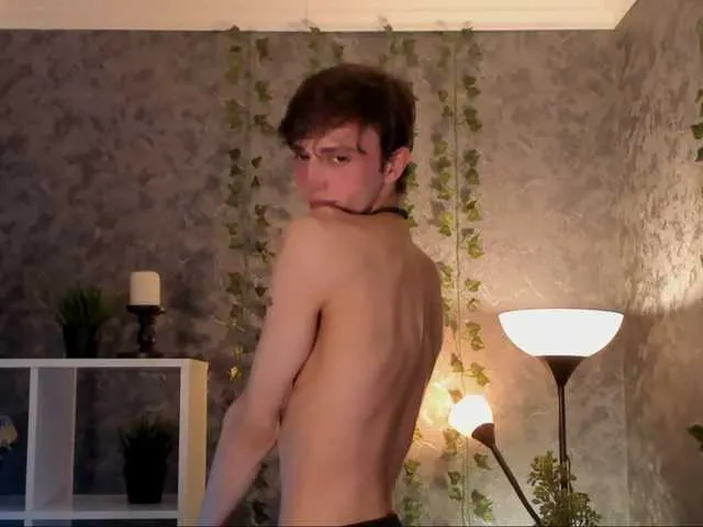 Live sex webcam photo for John-Mellow #291755666