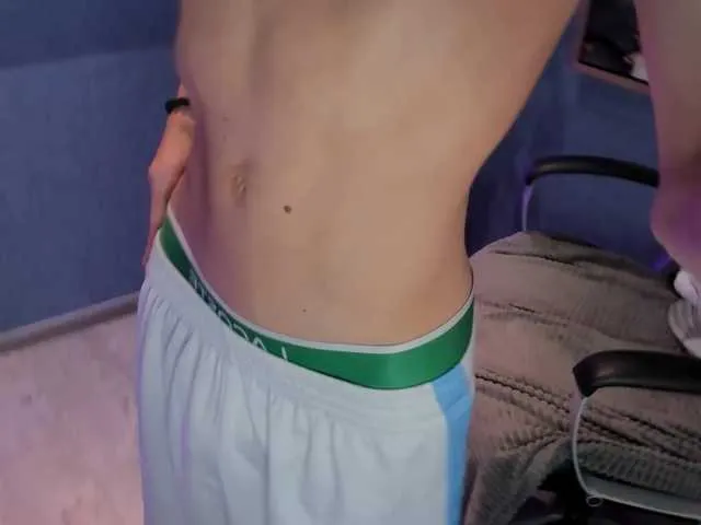 Live sex webcam photo for John-Mellow #291935497