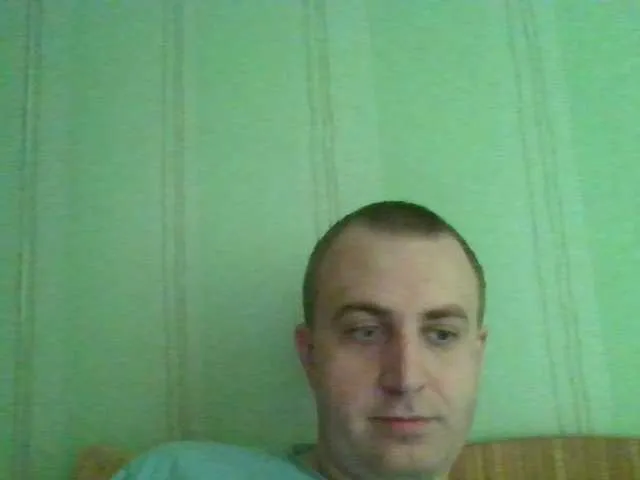 Live sex webcam photo for JohnOre #276017822