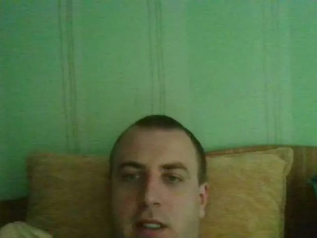 Live sex webcam photo for JohnOre #276063147