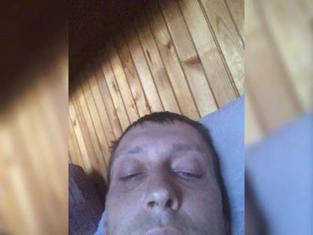 Live sex webcam photo for JohnTinyBunnyX #276282963