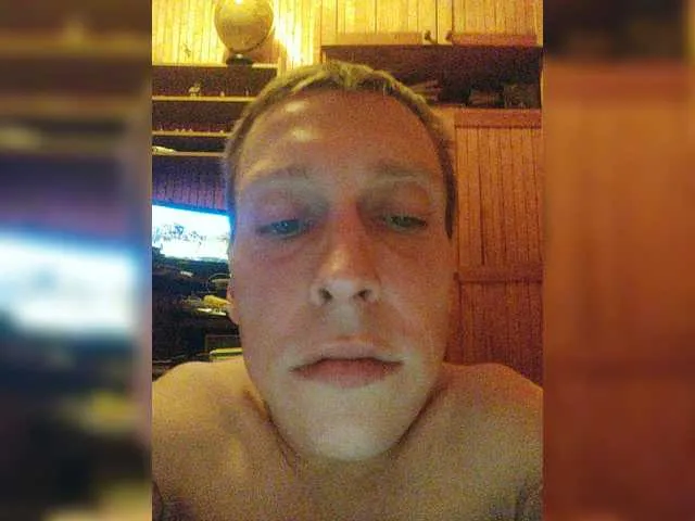 Live sex webcam photo for JohnTinyBunnyX #276434027