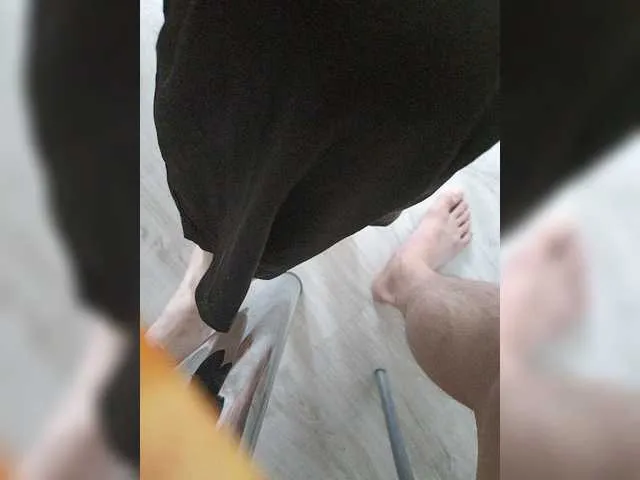 Live sex webcam photo for Johnbuddy #277535301