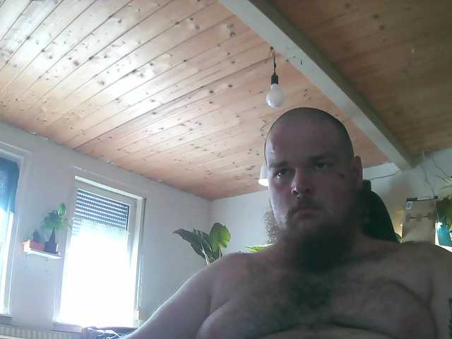 Live sex webcam photo for JohnyPreCum #277722923