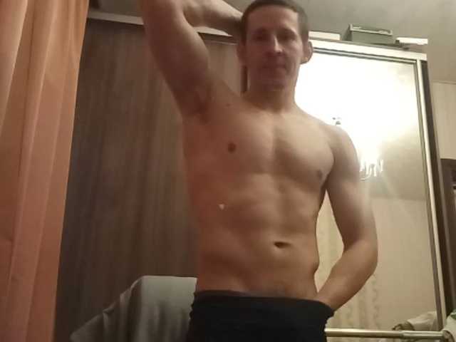 Live sex webcam photo for Johnyklebitz123321 #276926847